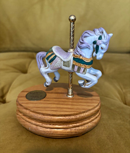 Vtg willitt design carousel - willitt,
